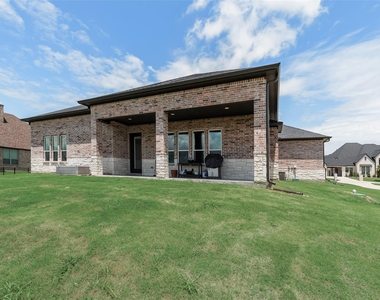 1045 Peppy San Drive - Photo Thumbnail 38