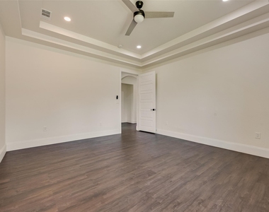 1045 Peppy San Drive - Photo Thumbnail 29
