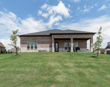 1045 Peppy San Drive - Photo Thumbnail 37