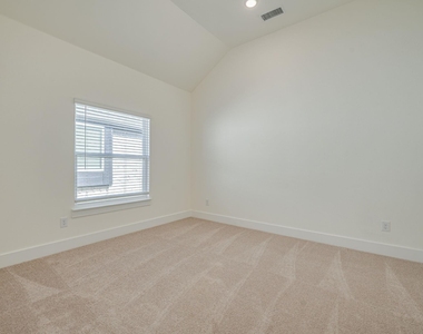 6244 Mulberry Creek Lane - Photo Thumbnail 17