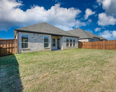 6244 Mulberry Creek Lane - Photo Thumbnail 26