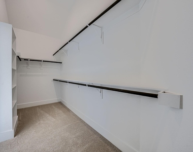 6244 Mulberry Creek Lane - Photo Thumbnail 24