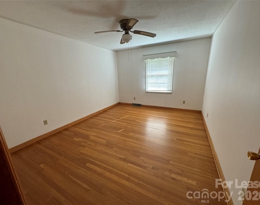 1209 Dameron Road - Photo Thumbnail 11