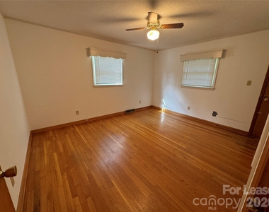 1209 Dameron Road - Photo Thumbnail 12