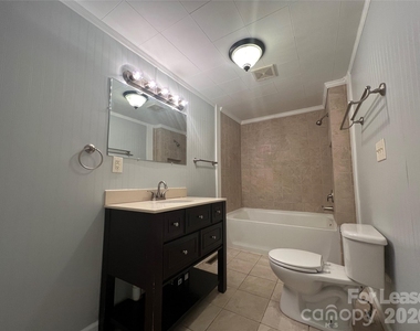 363 Pine Street - Photo Thumbnail 8