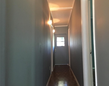 363 Pine Street - Photo Thumbnail 5