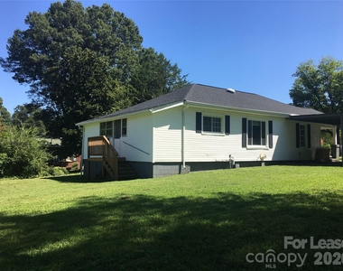 363 Pine Street - Photo Thumbnail 9