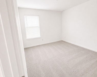 608 Sandhill Crane Lane - Photo Thumbnail 16