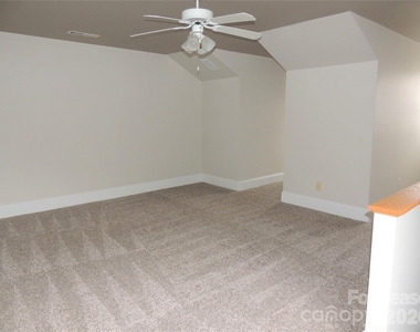 14555 Adair Manor Court - Photo Thumbnail 20