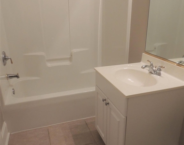 14555 Adair Manor Court - Photo Thumbnail 17