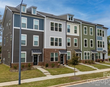146 Judson Avenue - Photo Thumbnail 2