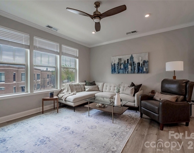 146 Judson Avenue - Photo Thumbnail 4