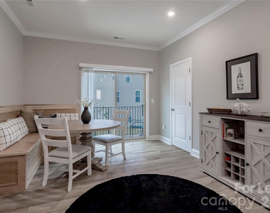 146 Judson Avenue - Photo Thumbnail 12