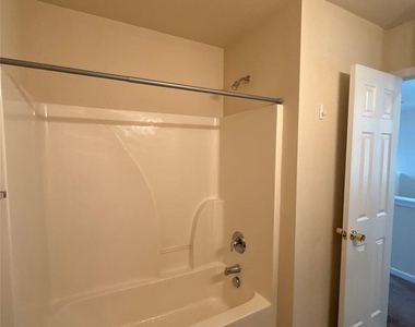6362 Rhodins Lane - Photo Thumbnail 10