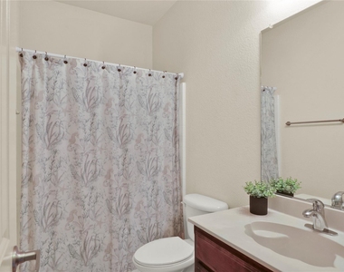 14008 Esperanza Drive - Photo Thumbnail 26