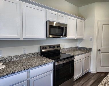 12701 Haymarket - Photo Thumbnail 19
