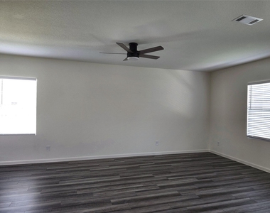 12701 Haymarket - Photo Thumbnail 17