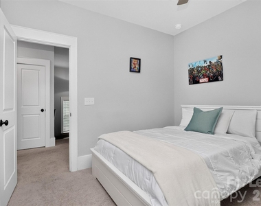 5222 Kelly Street - Photo Thumbnail 28