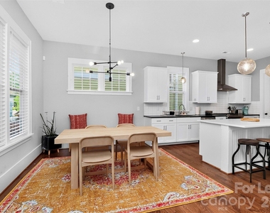 5222 Kelly Street - Photo Thumbnail 14