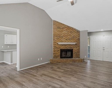 4045 Saint Christopher Lane - Photo Thumbnail 2