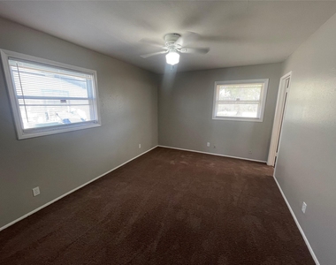 3602 Norma Drive - Photo Thumbnail 11