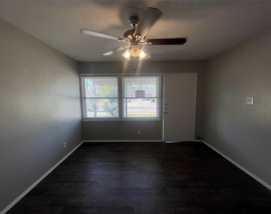 3602 Norma Drive - Photo Thumbnail 5