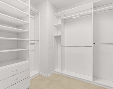 3325 Edwards Drive - Photo Thumbnail 15