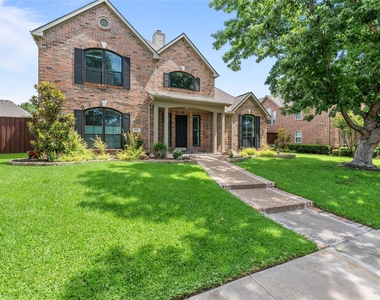 3325 Edwards Drive - Photo Thumbnail 1