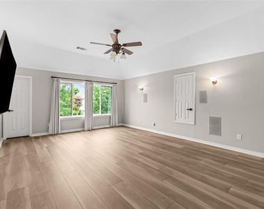 3325 Edwards Drive - Photo Thumbnail 21