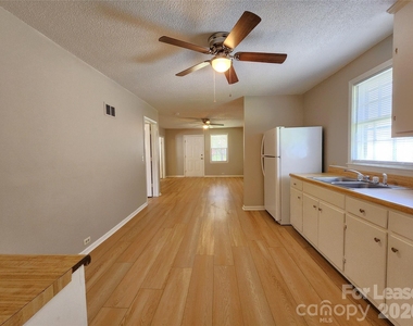 408 Cannon Street - Photo Thumbnail 5
