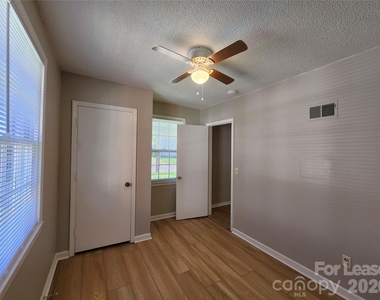 408 Cannon Street - Photo Thumbnail 7
