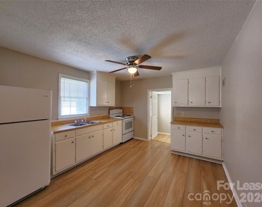 408 Cannon Street - Photo Thumbnail 3