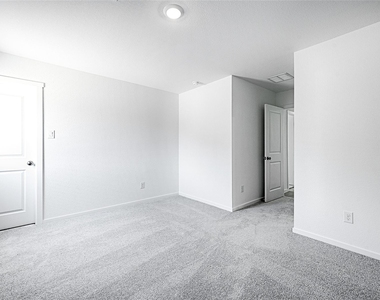1617 Verdin Drive - Photo Thumbnail 4
