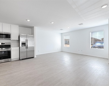 1617 Verdin Drive - Photo Thumbnail 15