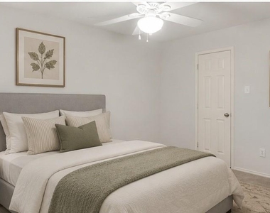 12618 Red Hawk Drive - Photo Thumbnail 5