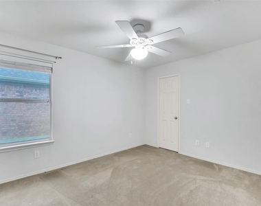 12618 Red Hawk Drive - Photo Thumbnail 15