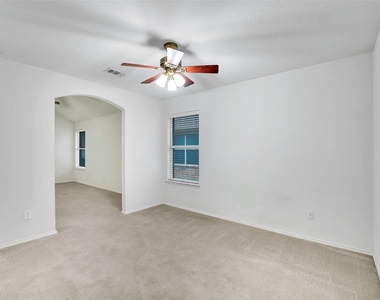 12618 Red Hawk Drive - Photo Thumbnail 17