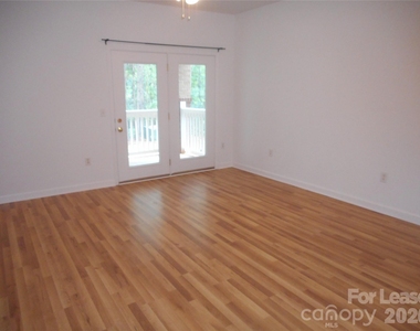 12057 Copper Mountain Boulevard - Photo Thumbnail 4