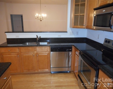 12057 Copper Mountain Boulevard - Photo Thumbnail 6