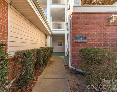 9047 Meadow Vista Road - Photo Thumbnail 2