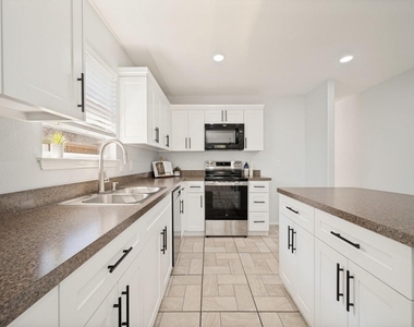 2524 Navasota Drive - Photo Thumbnail 5