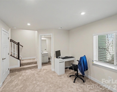 9330 Mallard Mills Drive - Photo Thumbnail 12