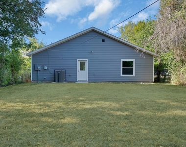 1415 E Jefferson Avenue - Photo Thumbnail 17