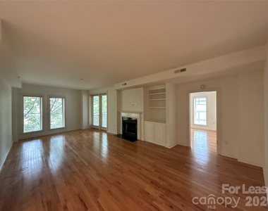 718 W Trade Street - Photo Thumbnail 1