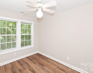 3996 Kimberly Place - Photo Thumbnail 11