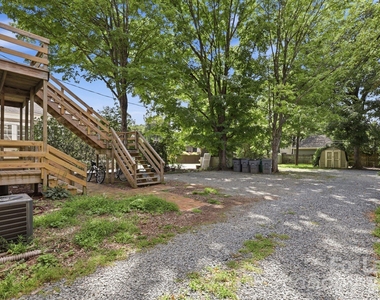 2112 Crescent Avenue - Photo Thumbnail 19