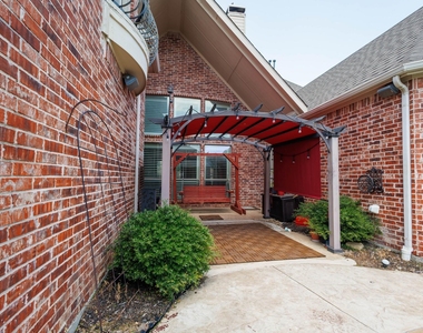 2663 Clearfield Lane - Photo Thumbnail 38