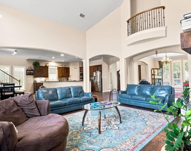 2663 Clearfield Lane - Photo Thumbnail 11
