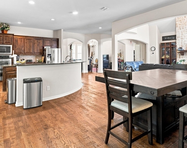 2663 Clearfield Lane - Photo Thumbnail 14