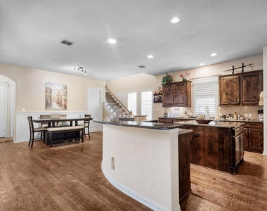 2663 Clearfield Lane - Photo Thumbnail 6